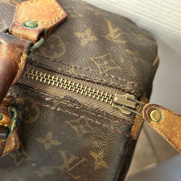 Louis Vuitton Vintage Speedy 30 Monogram - Picture 12 of 14